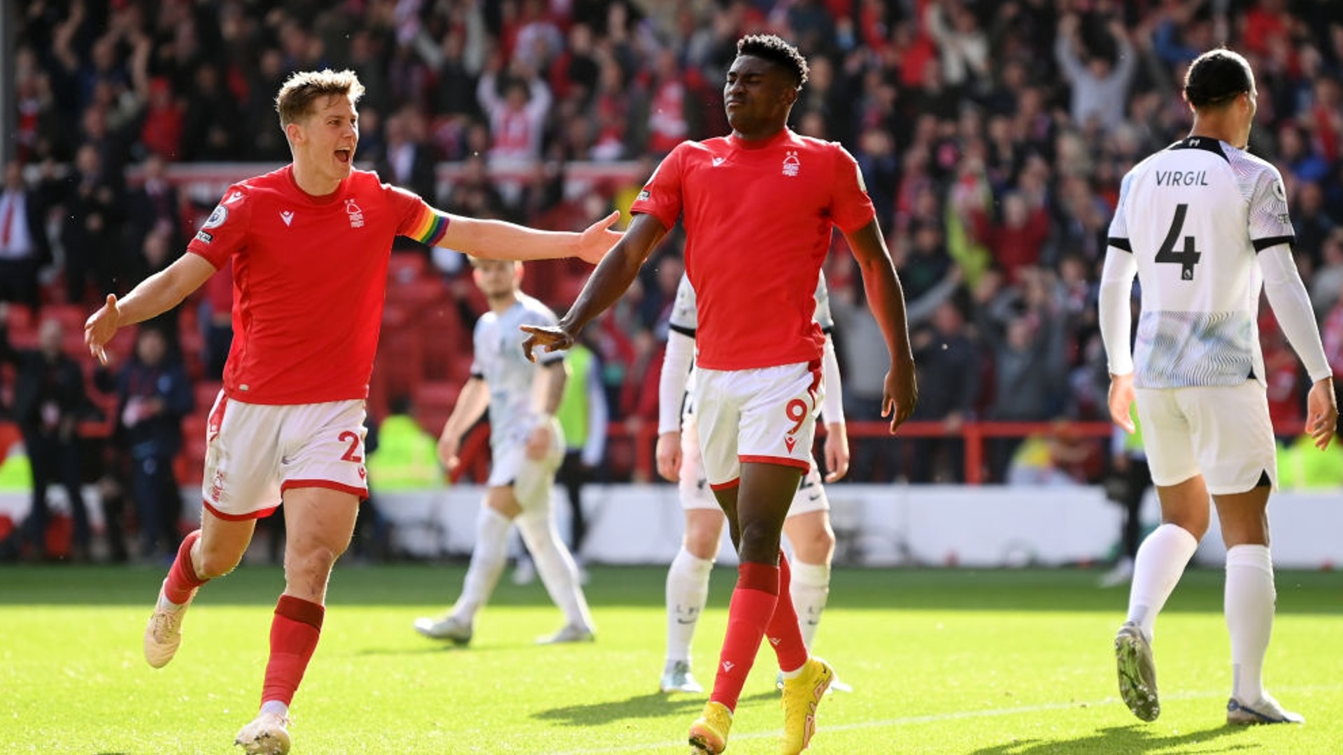 受球迷赞赏 受球迷赞赏